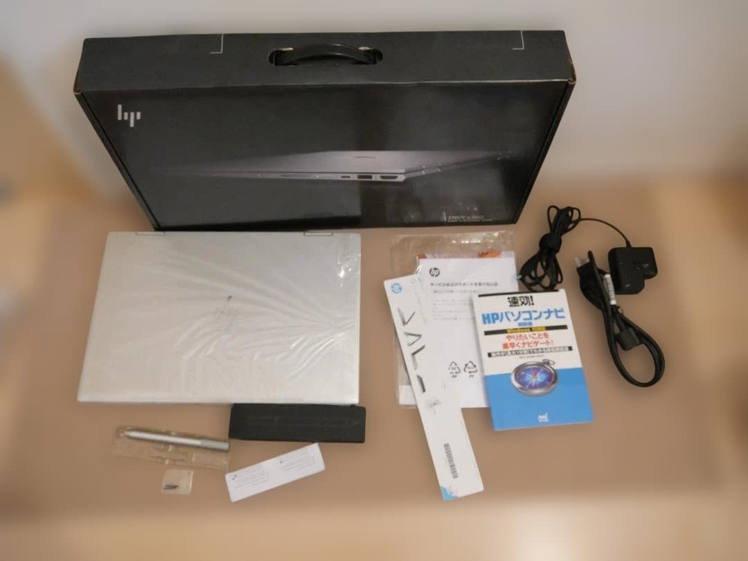 HP envy x360 15インチ