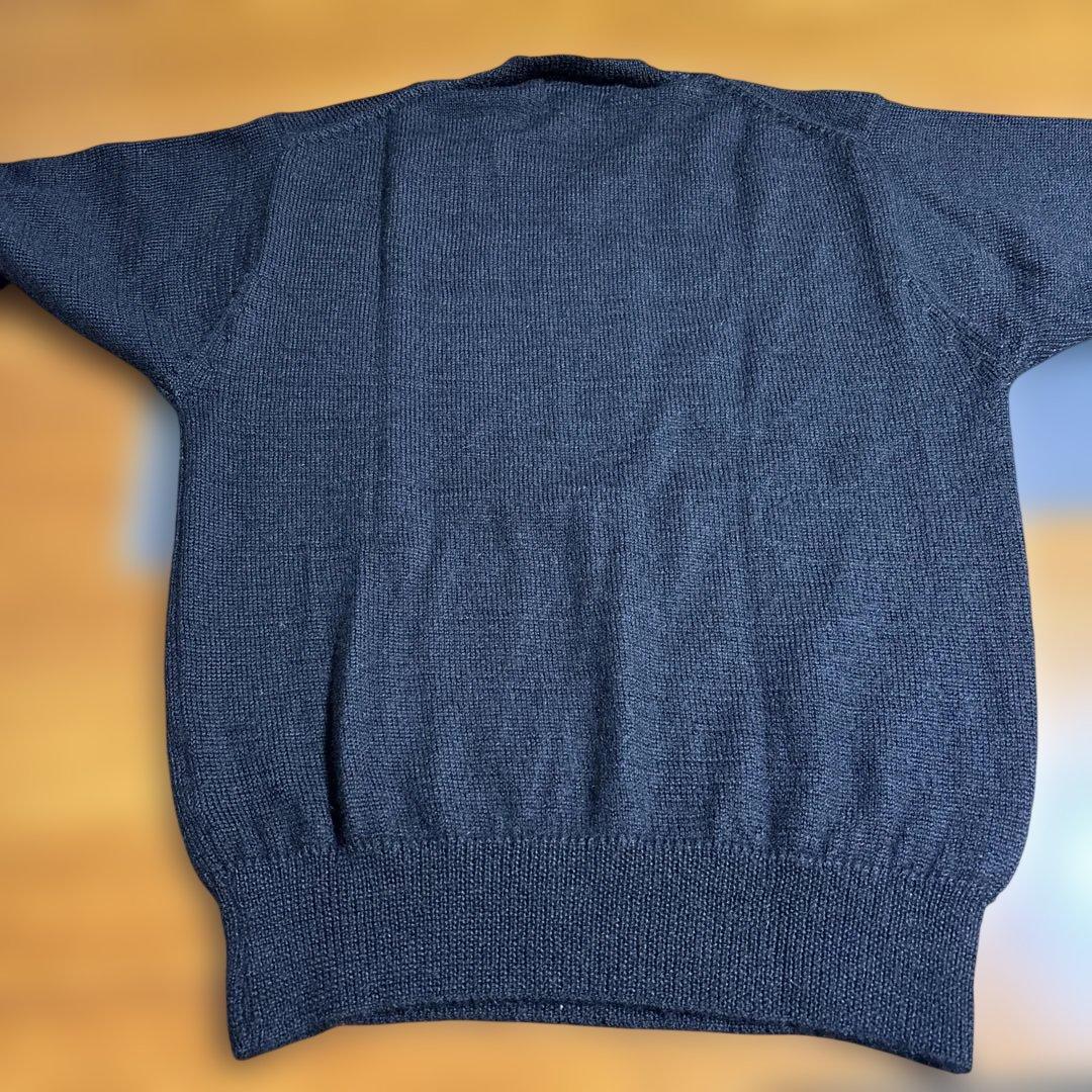 COMME des GARCONS ブラックVネックニット