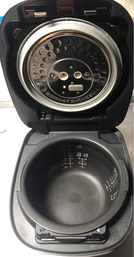 【つかさ様用】【⭐️美品⭐️】25年製　TIGER 圧力IH炊飯器（5.5号）