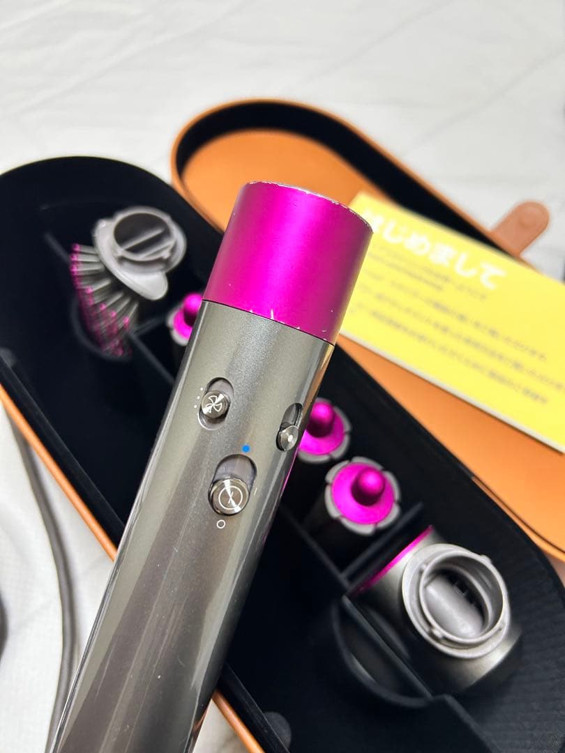 ダイソンDyson Airwrap　Volume + Shape ヘアドライヤー