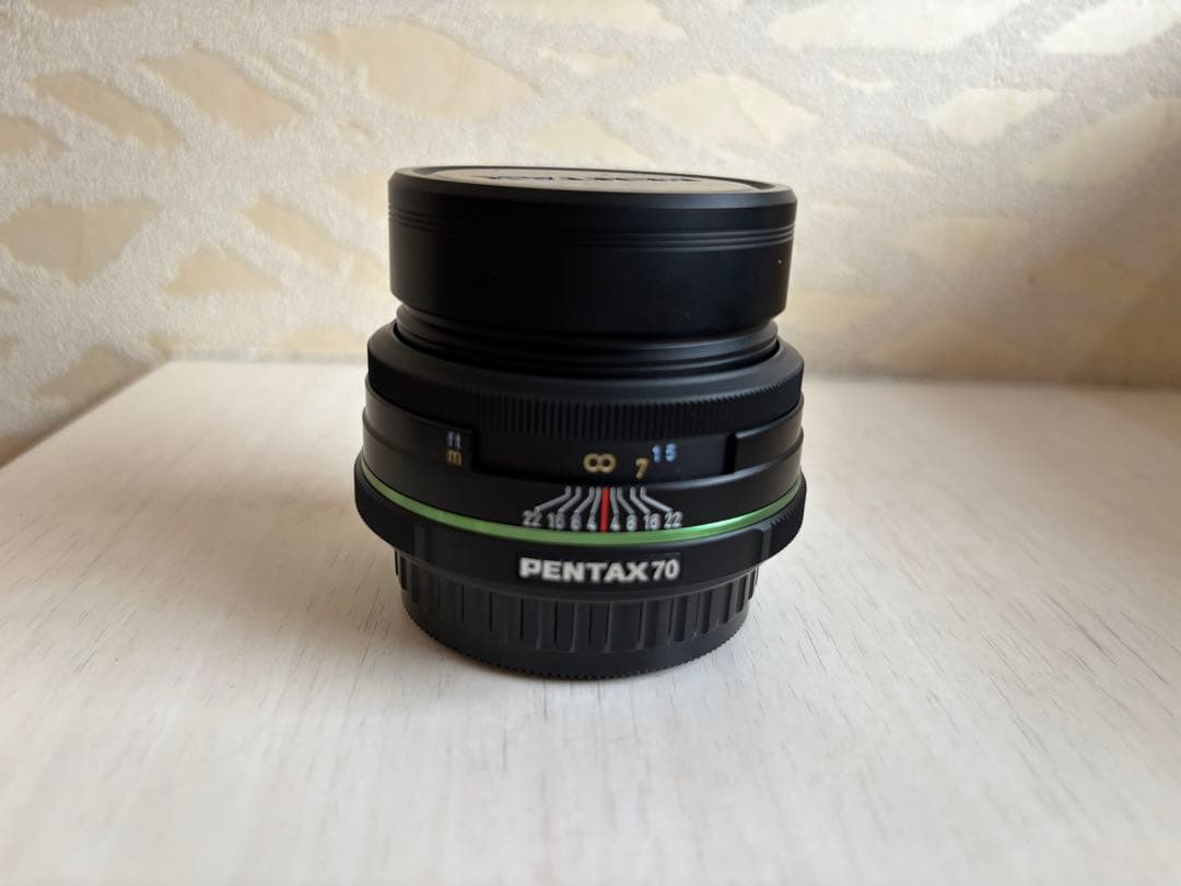PENTAX 70mm F2.4 単焦点レンズ