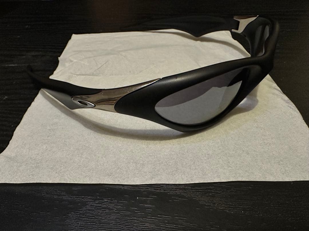 小物 OAKLEY SCAR