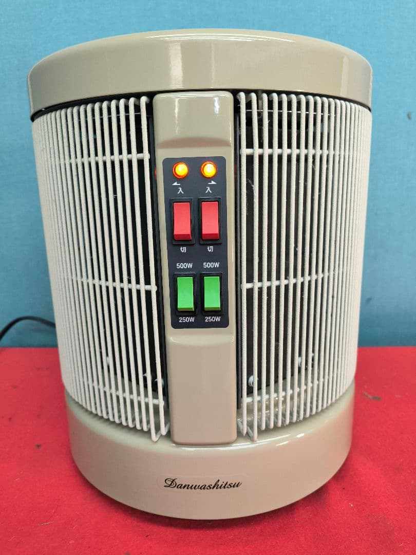 美品　遠赤外線 パネルヒーター 暖房器具　暖話室 1000型