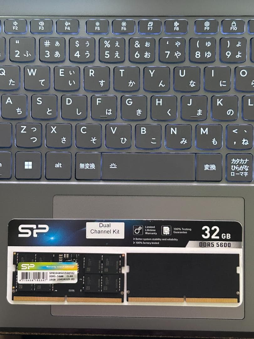 【美品】ノートPC用 SPメモリーDDR5-5600 32GB(16X2)