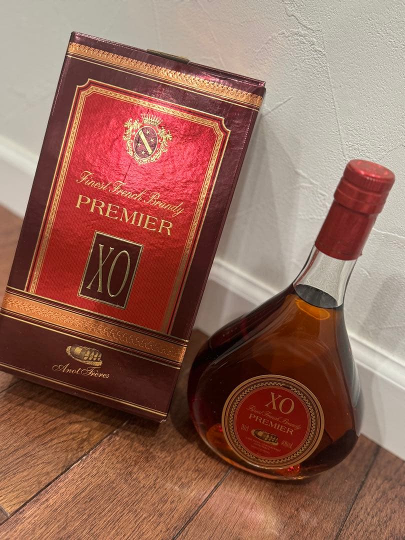 Premier XO ブランデー 箱入り　赤ラベル