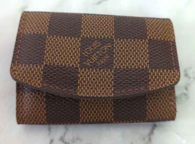 【未使用】ルイ・ヴィトン\"　カフスボタン&専用ケース