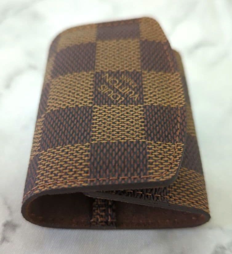 【未使用】ルイ・ヴィトン\"　カフスボタン&専用ケース