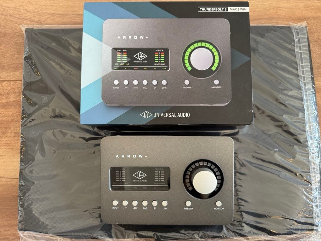 Universal Audio Arrow オーディオインターフェイス