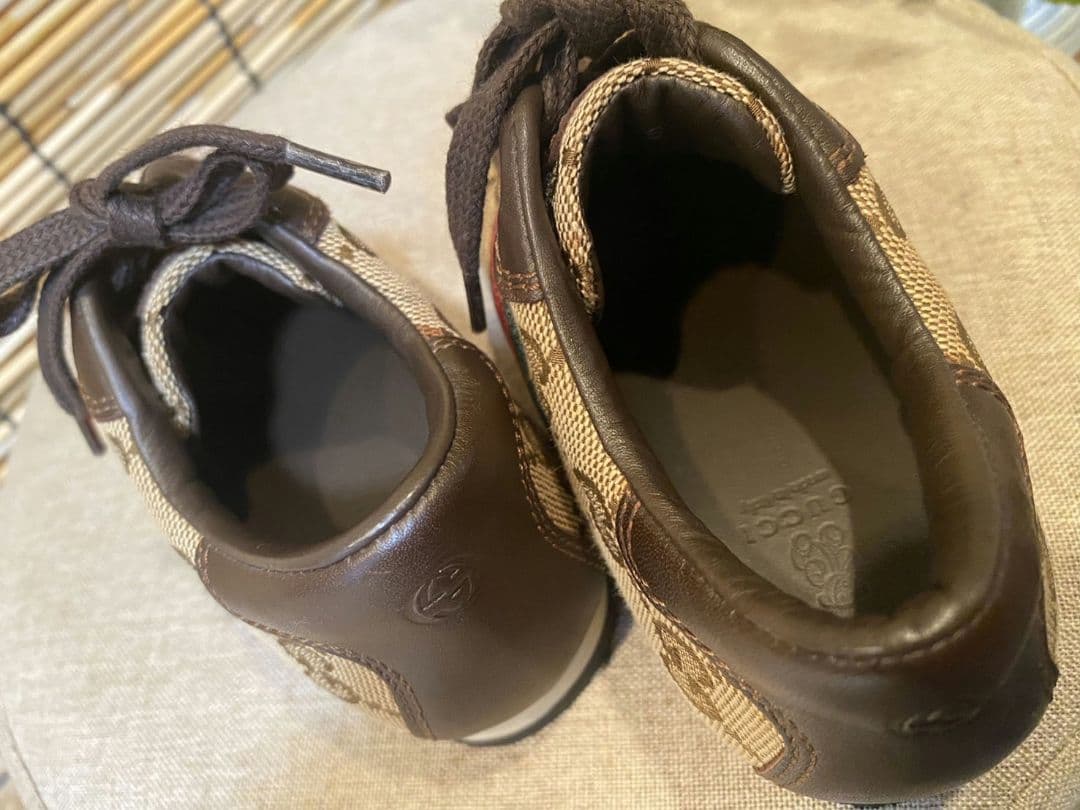 GUCCI　グッチ　スニーカー　キッズスニーカー