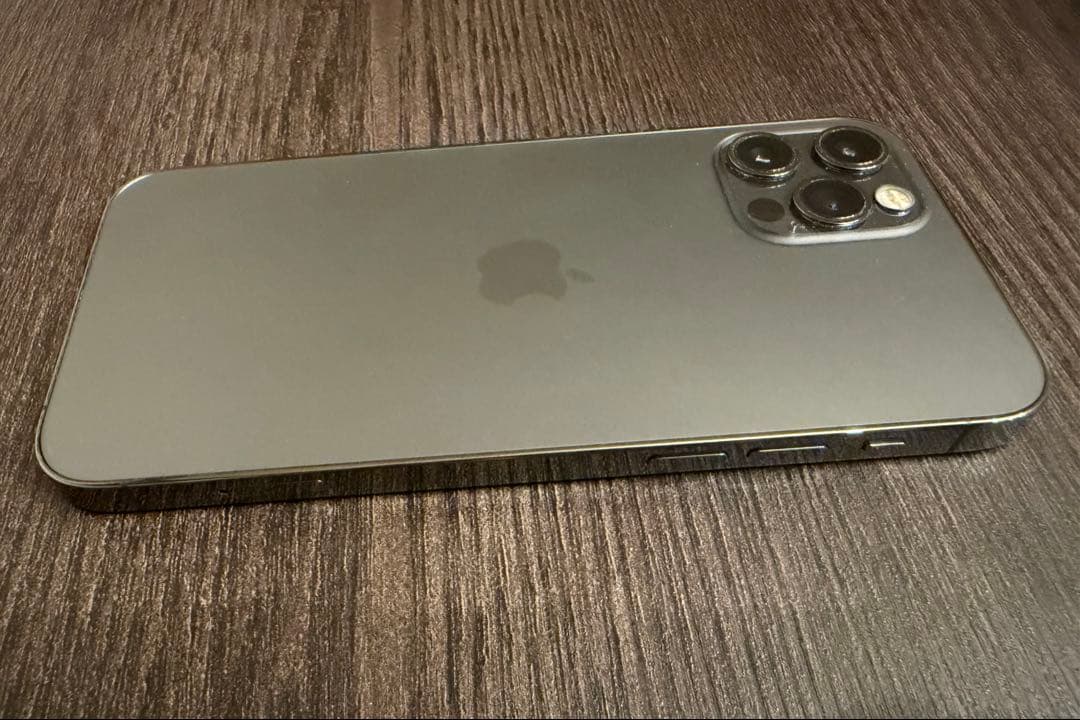 美品 Apple iPhone12Pro SIMフリー 256GB グラファイト