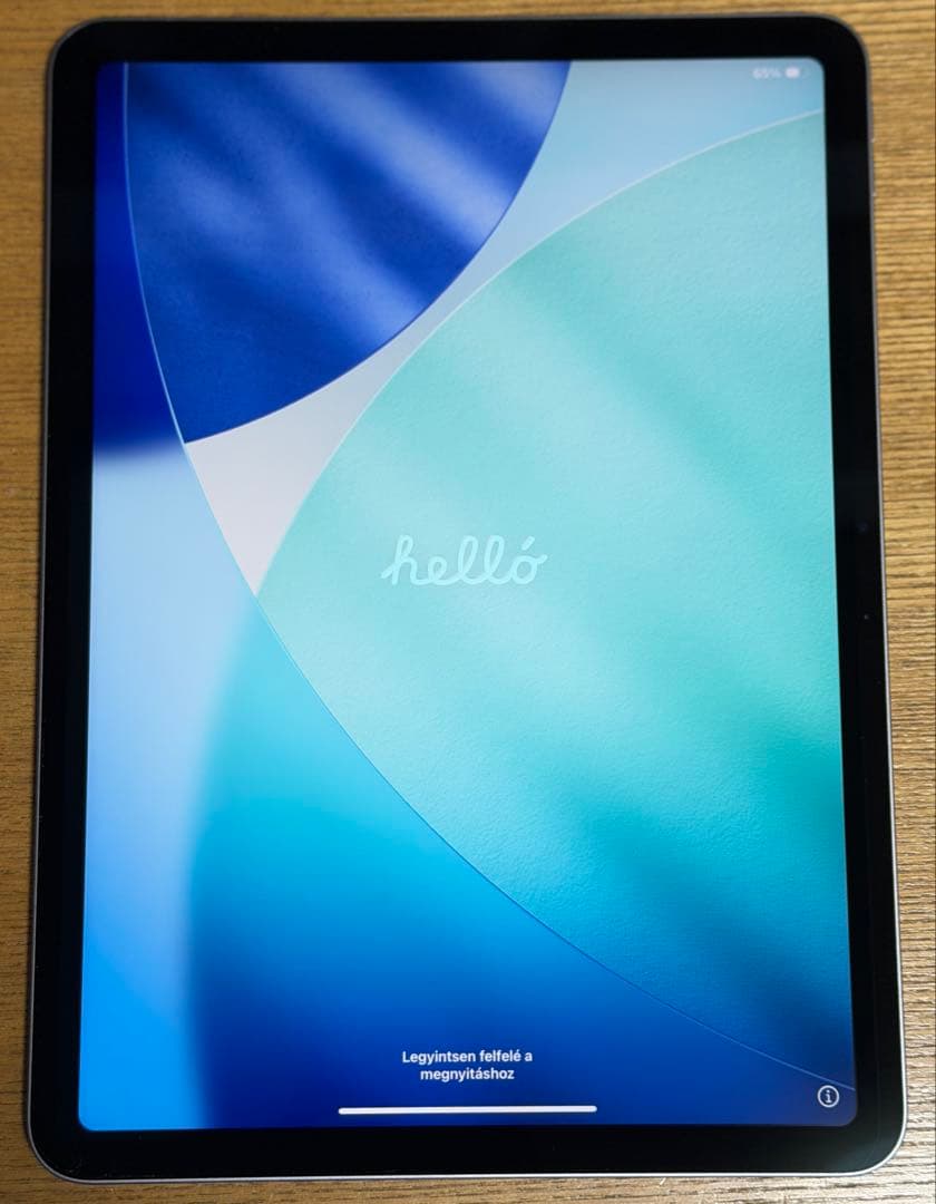 Apple 11インチiPad Air (M2) Wi-Fi スペースグレイ