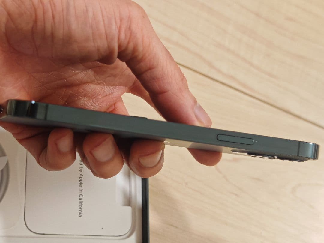 iPhone 12 pro 128gb simフリー美品