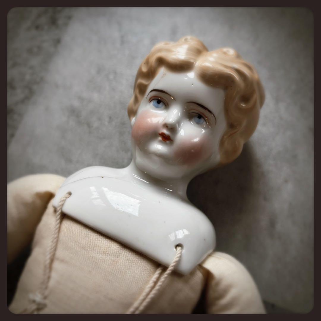 アンティーク　 ブロンド　チャイナヘッドドール ビッグサイズ ビスクドール