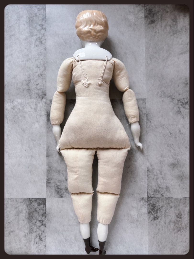 アンティーク　 ブロンド　チャイナヘッドドール ビッグサイズ ビスクドール