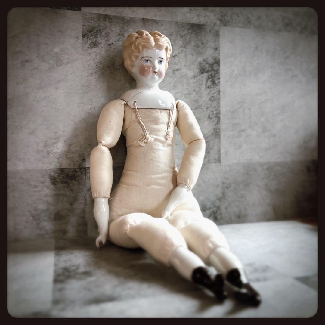 アンティーク　 ブロンド　チャイナヘッドドール ビッグサイズ ビスクドール