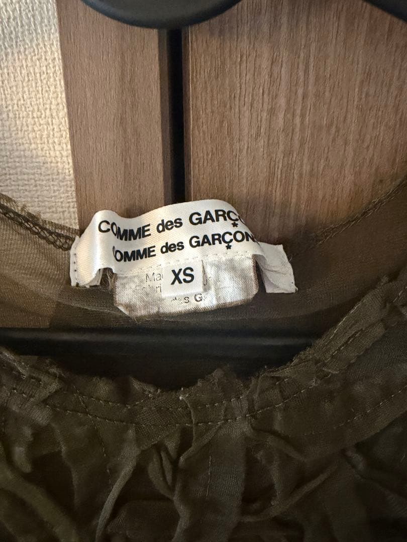 COMME des GARÇONS シアー チュール トップス XS カーキ