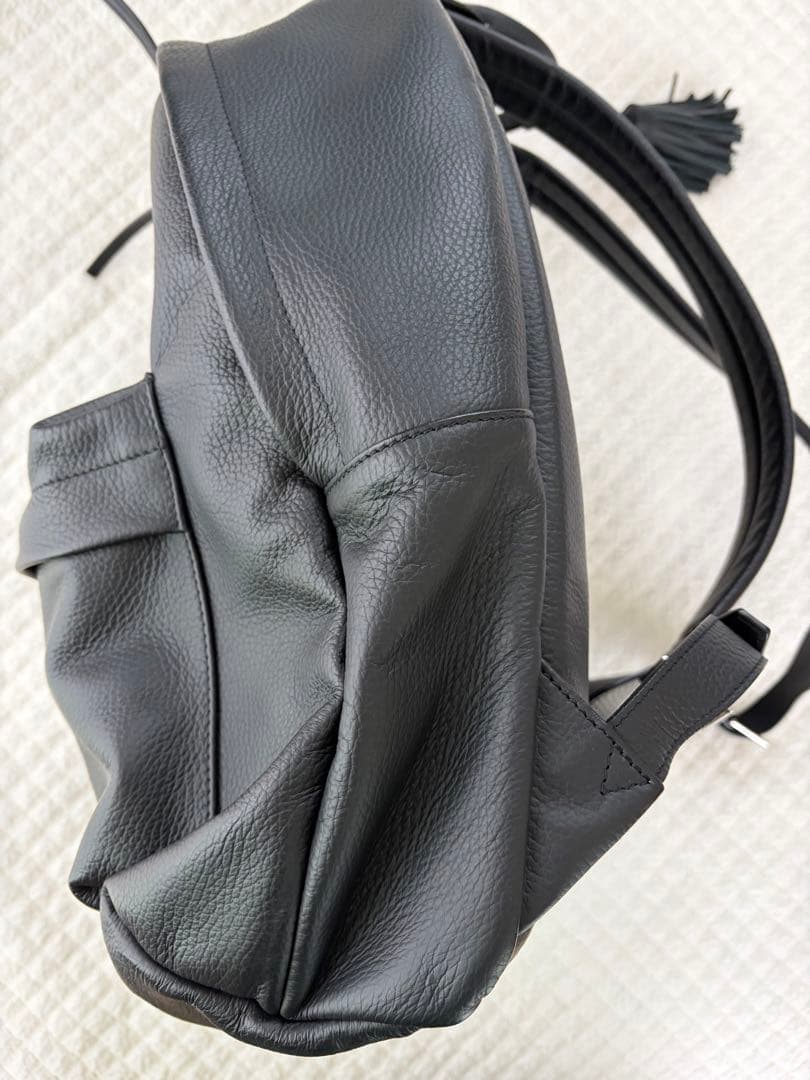 【トッキー 】ACATEアカーテ　レザーバックパック　黒（ブラック）