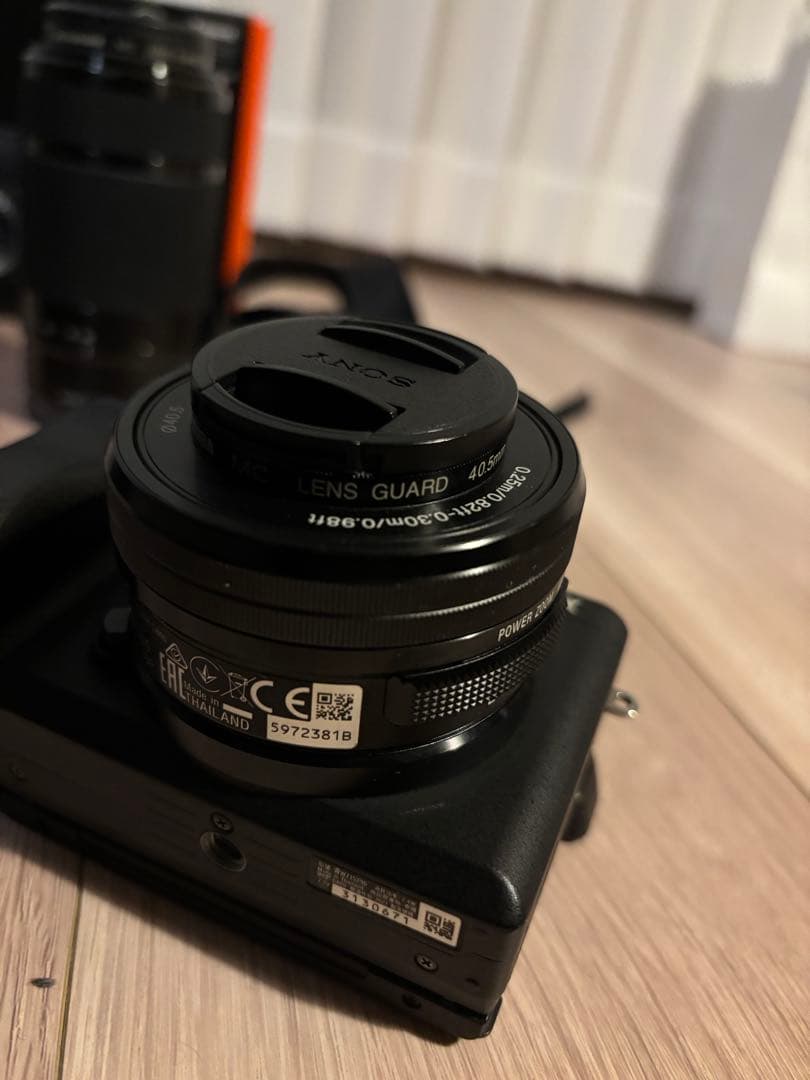 【ガイドブック．予備バッテリー付】SONY α6400 ダブルズームレンズキット