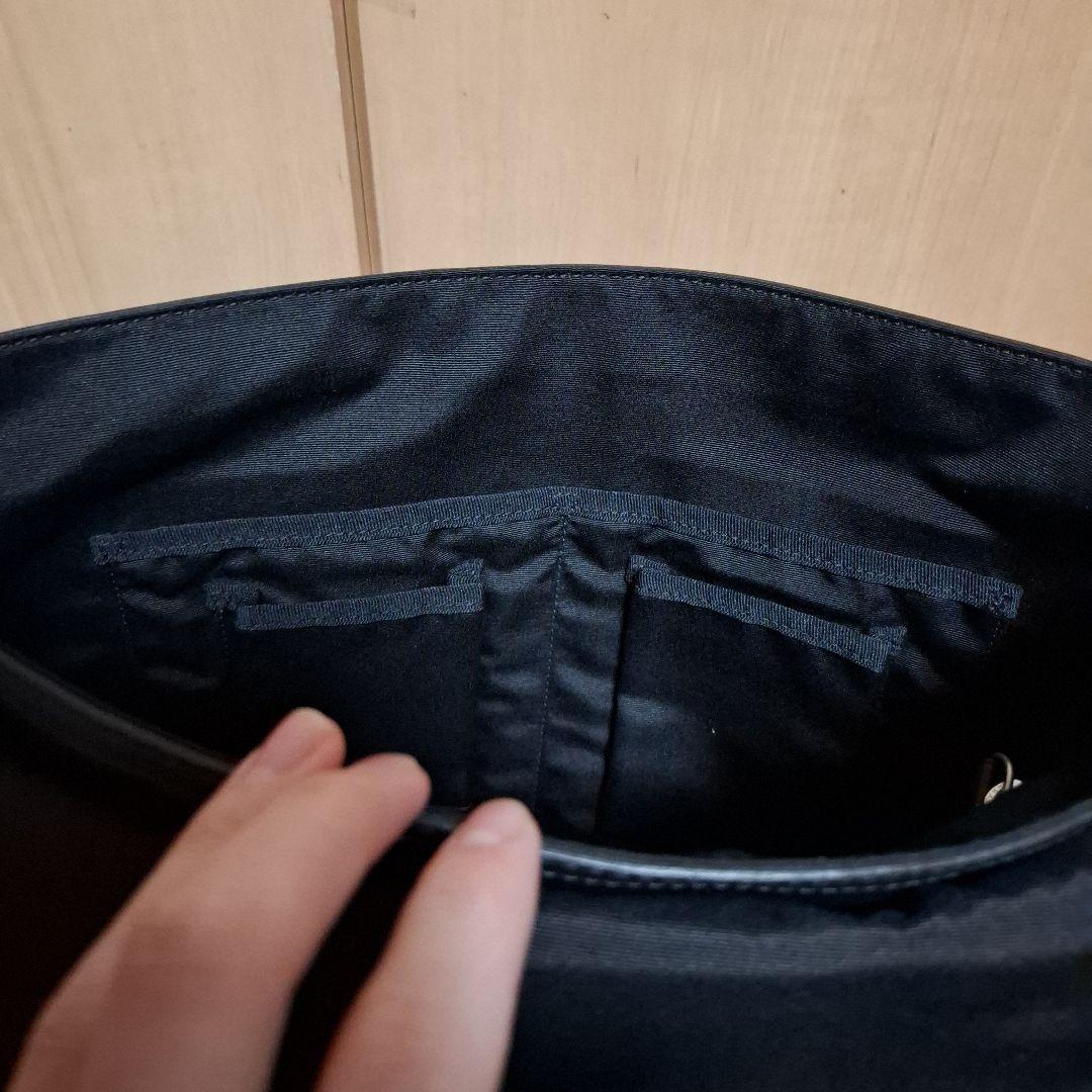 COACH ショルダーバッグ F70556 ロゴ A4収納可 レザー　ブラック