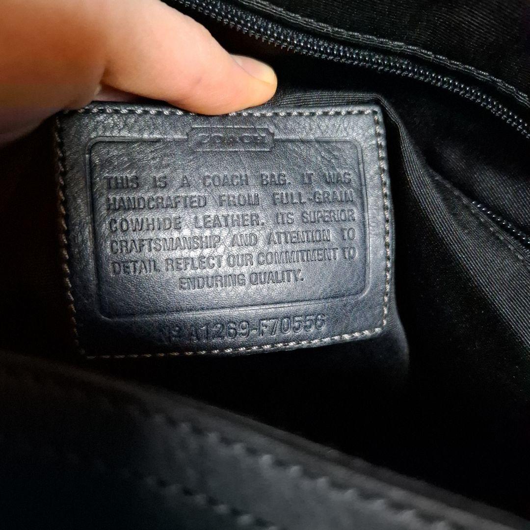COACH ショルダーバッグ F70556 ロゴ A4収納可 レザー　ブラック