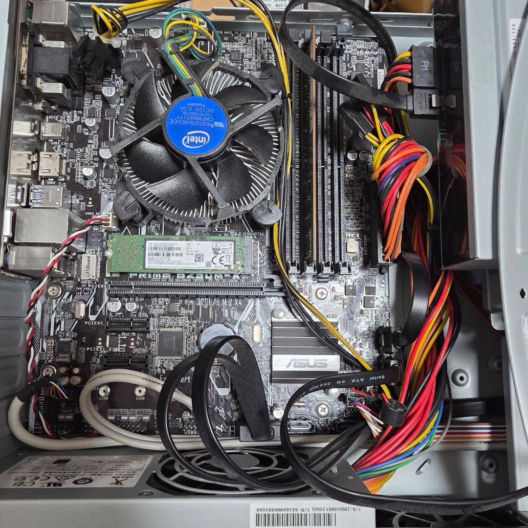 中古ドスパラBTO デスクトップPC Corei3/8GB/SSD256GB