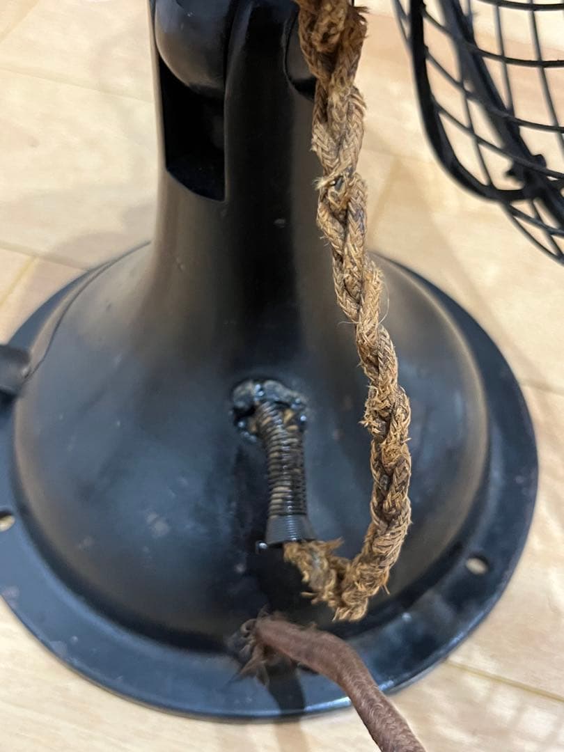 昭和レトロ 芝浦製作所 扇風機 C-7032 4枚羽　　ジャンク品