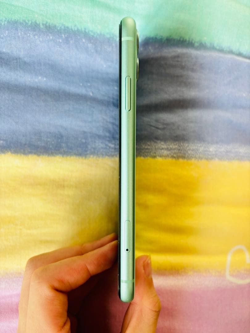 Apple iPhone 11 本体 青 128GB