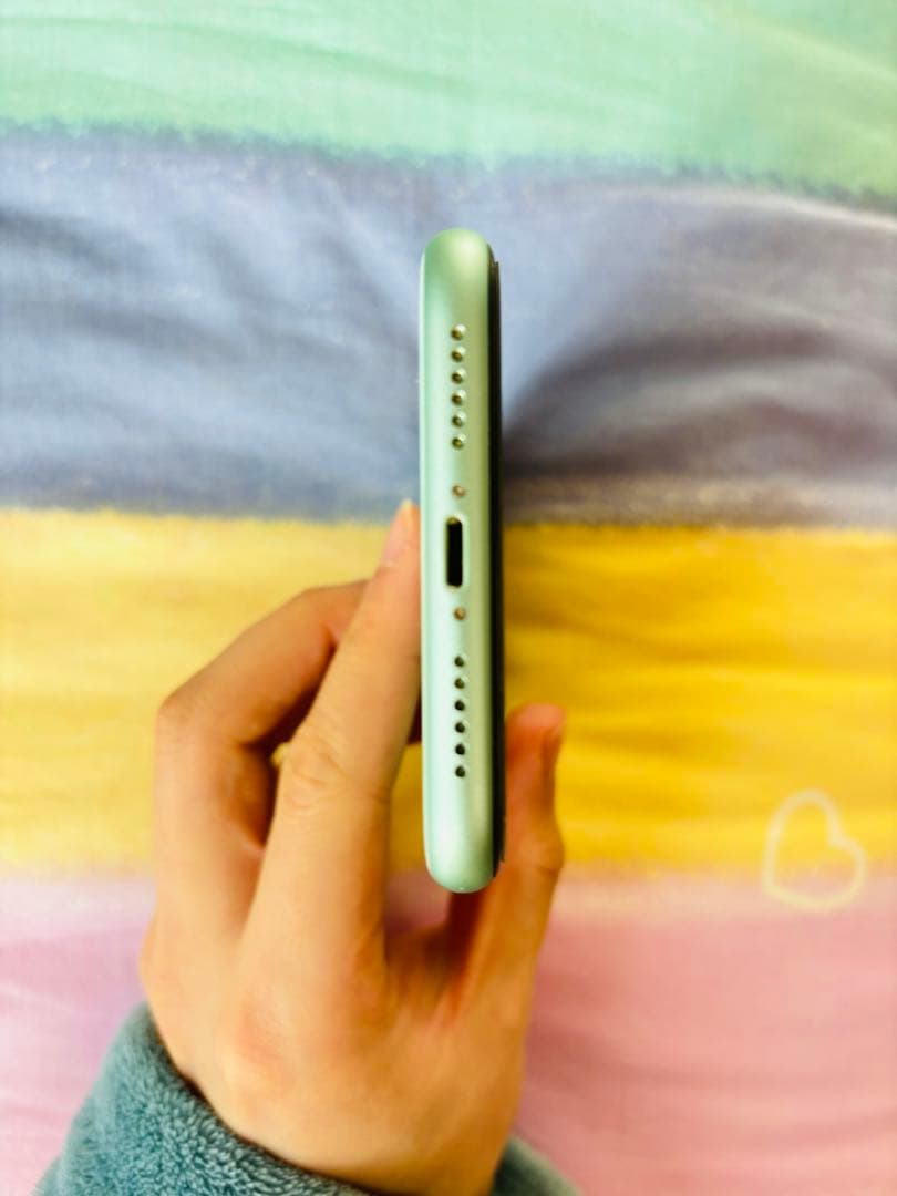 Apple iPhone 11 本体 青 128GB