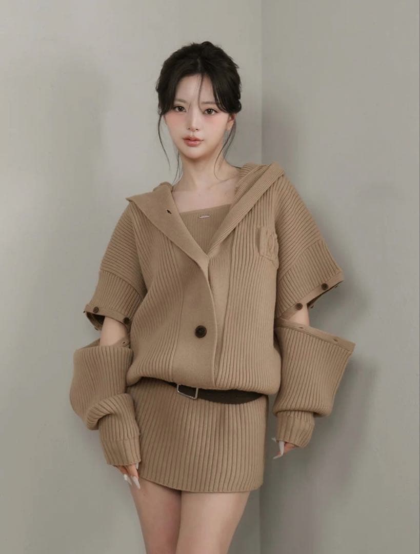 ローウエストデザインニットワンピース