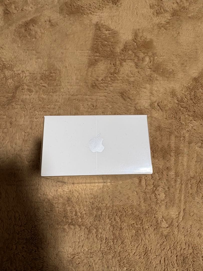 「新品未開封」Iphone 7 32GB シルバーSIMフリー