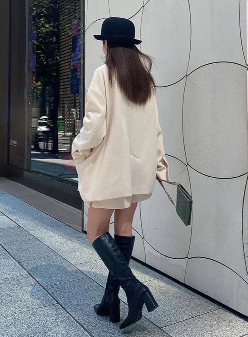 eimy istoire バイカラーボタンショートコート