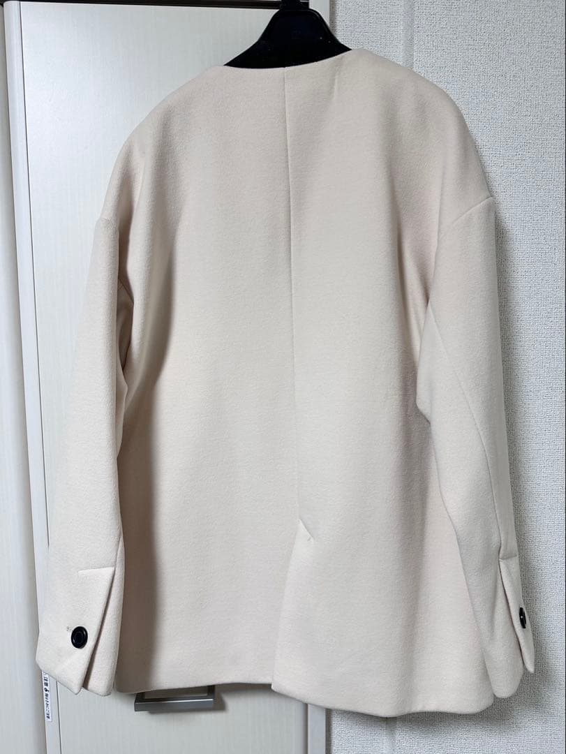 eimy istoire バイカラーボタンショートコート