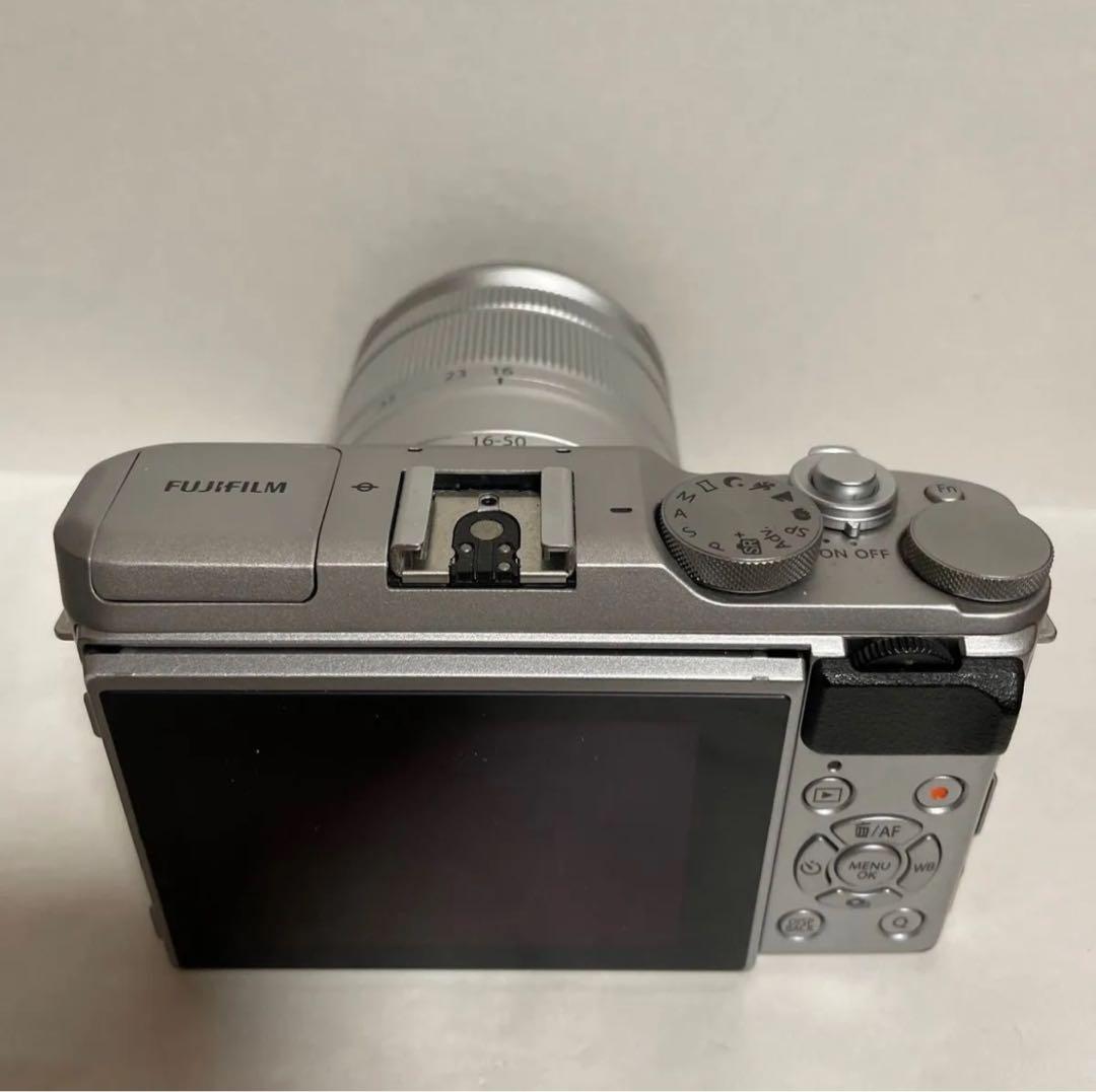 FUJIFILM 富士フイルム ミラーレス一眼 X-A5LK-BW レンズキット