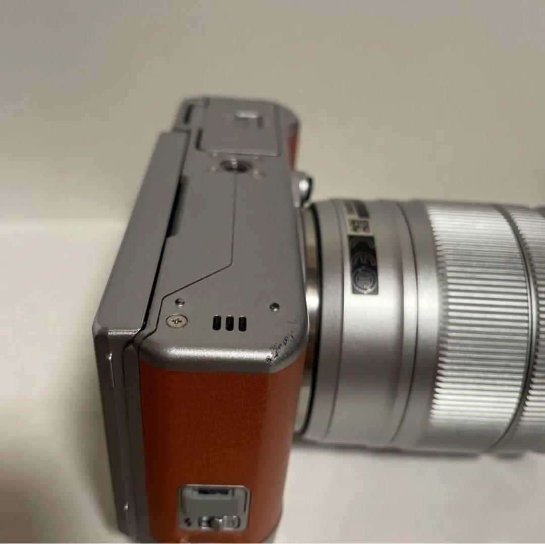 FUJIFILM 富士フイルム ミラーレス一眼 X-A5LK-BW レンズキット