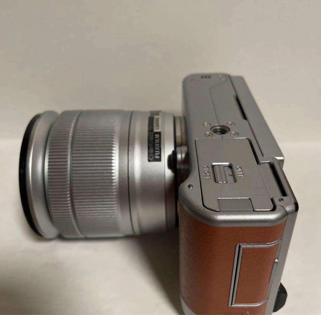 FUJIFILM 富士フイルム ミラーレス一眼 X-A5LK-BW レンズキット