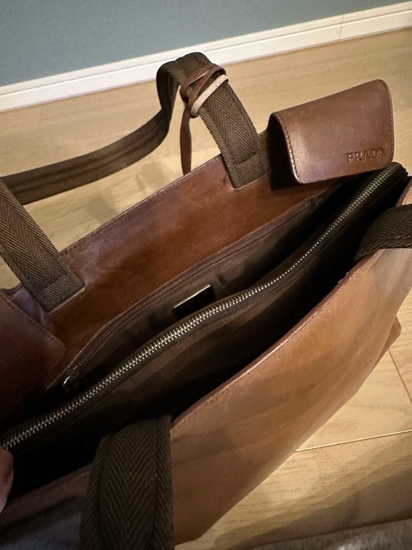 【只今お値下げ中】PRADA ブラウンレザー ビジネスバッグ