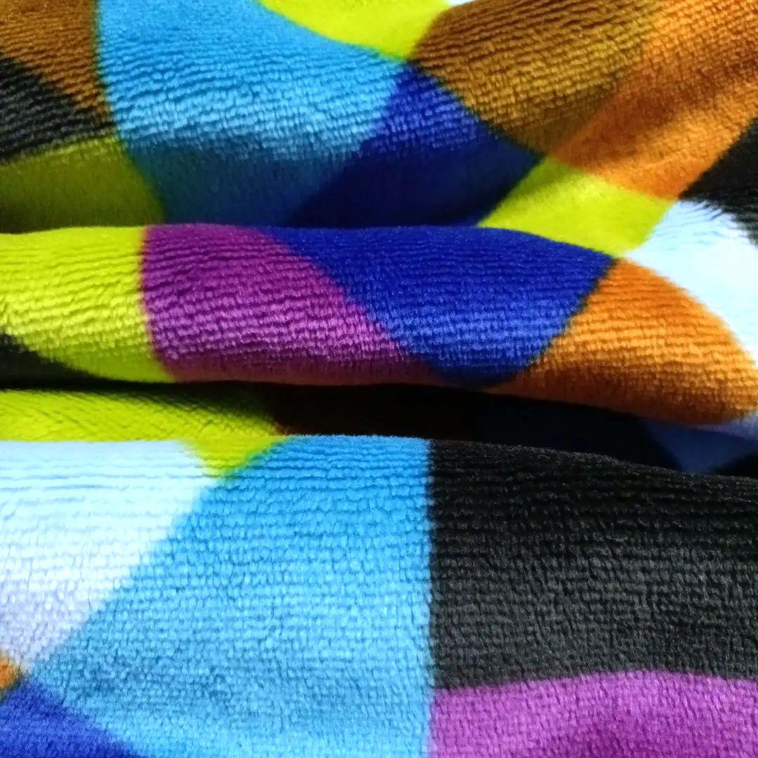 【美品❤】毛布✿ミッソーニ✿140×200✿マルチカラー✿上質✿日本製✿昭和西川