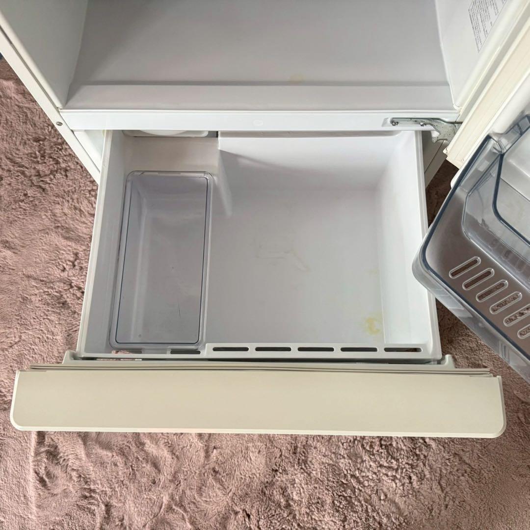 都内23区送料無料✨アクア✨冷蔵庫　AQR-27M(W) 272L 2022年製