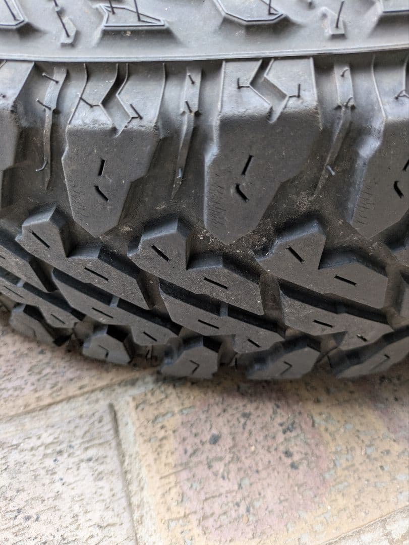 ジムニー　jb64　タイヤ・ホイールセット