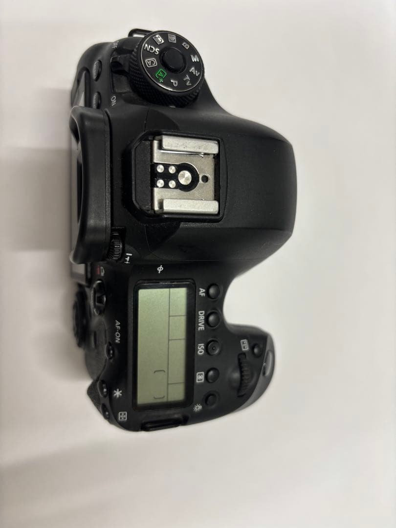 Canon EOS 6D Mark II ボディ + Lレンズ3本