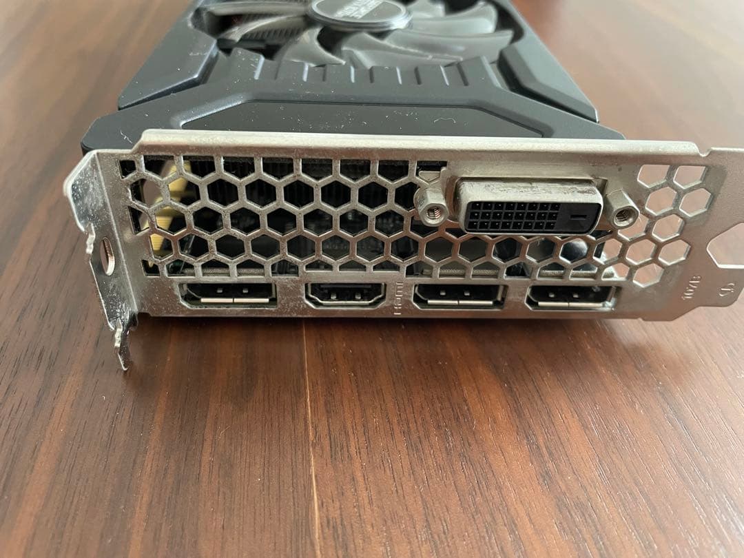 高性能グラフィックボード デュアルファン　GTX1070ti