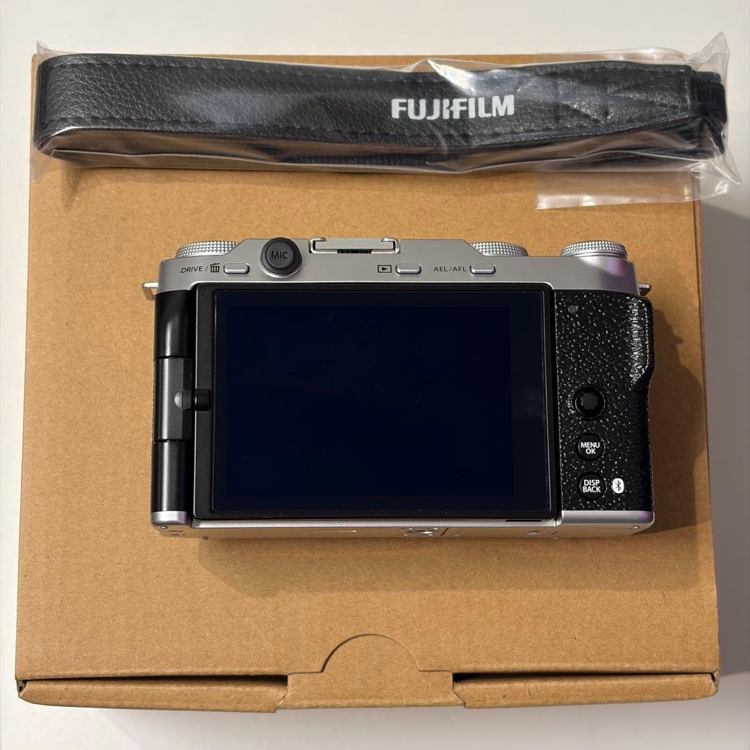 Fujifilm X-M5 ミラーレスカメラ 本体のみ