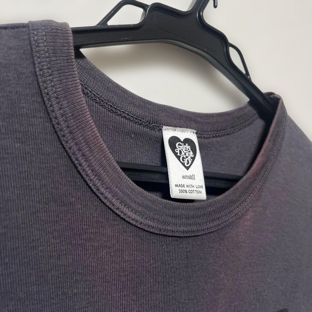 Girls Don't Cry ウィメンズ butterfly crop top