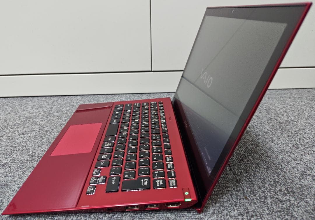 超美品 VAIOPRO11 REDEDITION core i7 m.2SSD