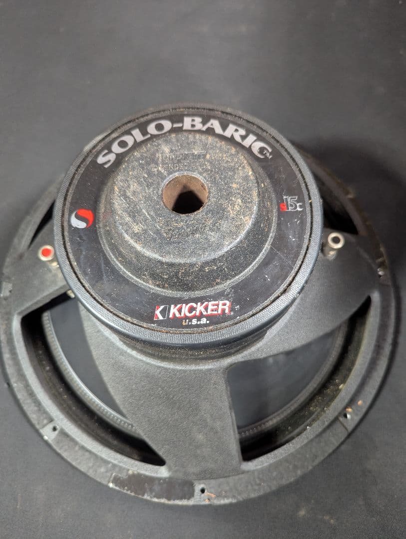 スピーカー・ウーファー KICKER SOLO-BARIC s15c