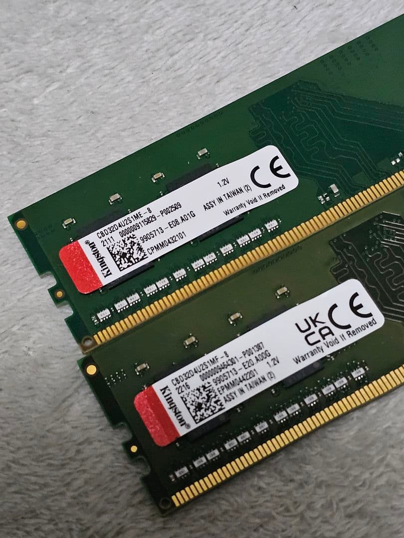 KingSton DDR4 3200 8GB ×2 計 16GB