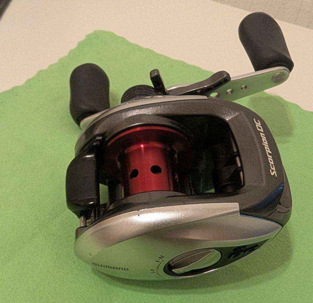 【美品】シマノ 11スコーピオンDC 左ハンドル ギヤ比6.3