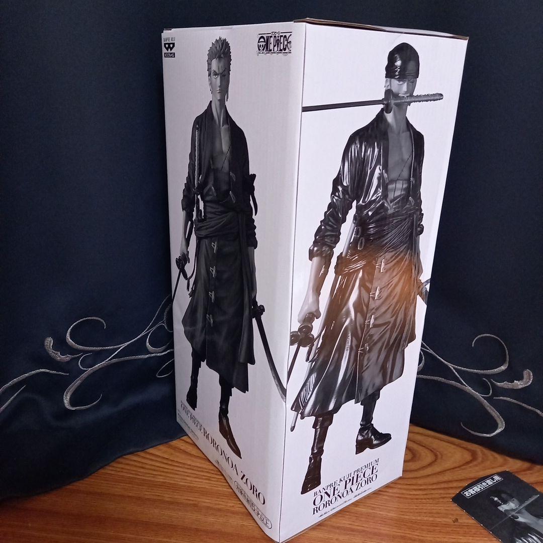 ワンピース バンプレくじ ゾロ Ｃ賞 メタリックカラー