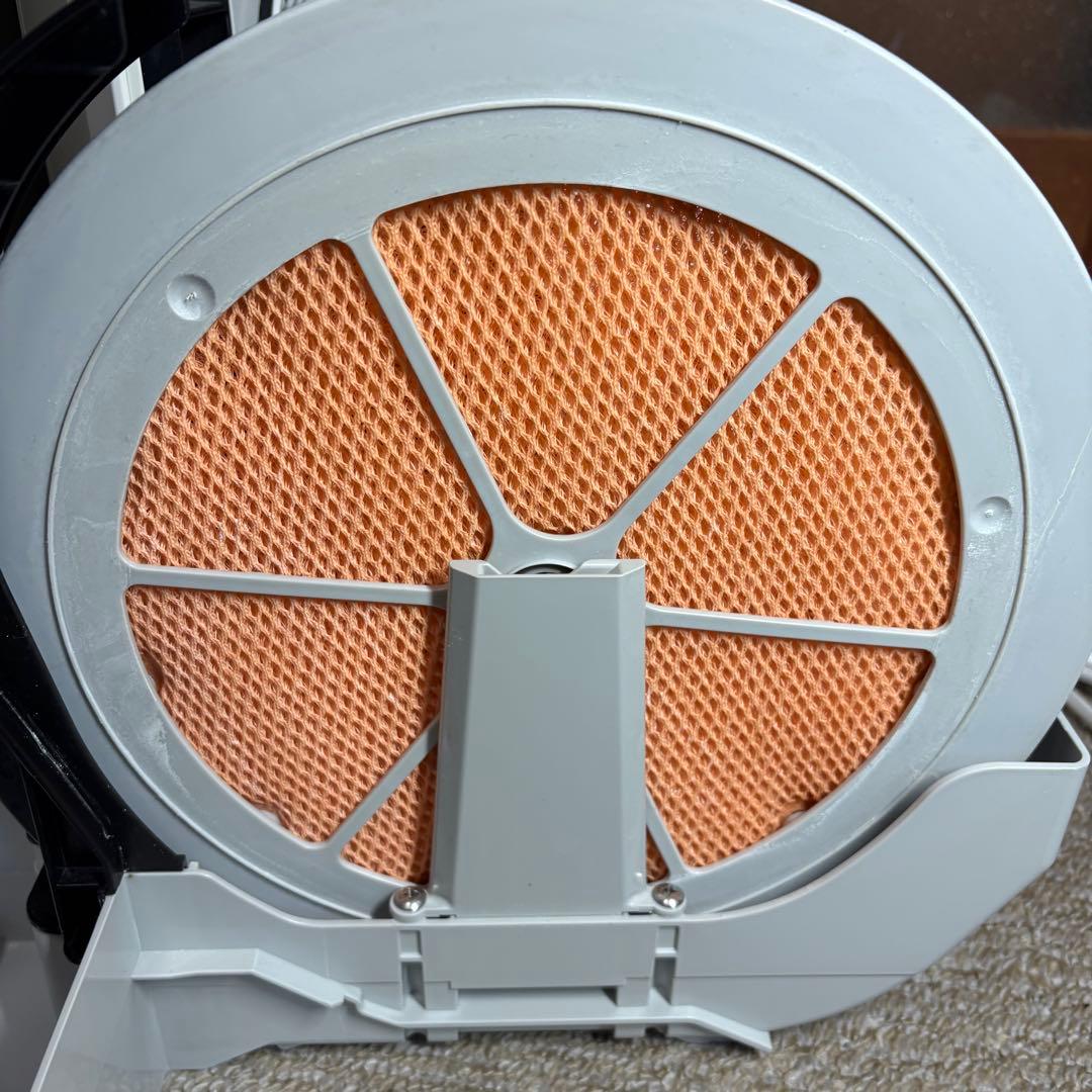 【美品 】DAIKIN 加湿ストリーマ空気清浄機MCK70VE6-w