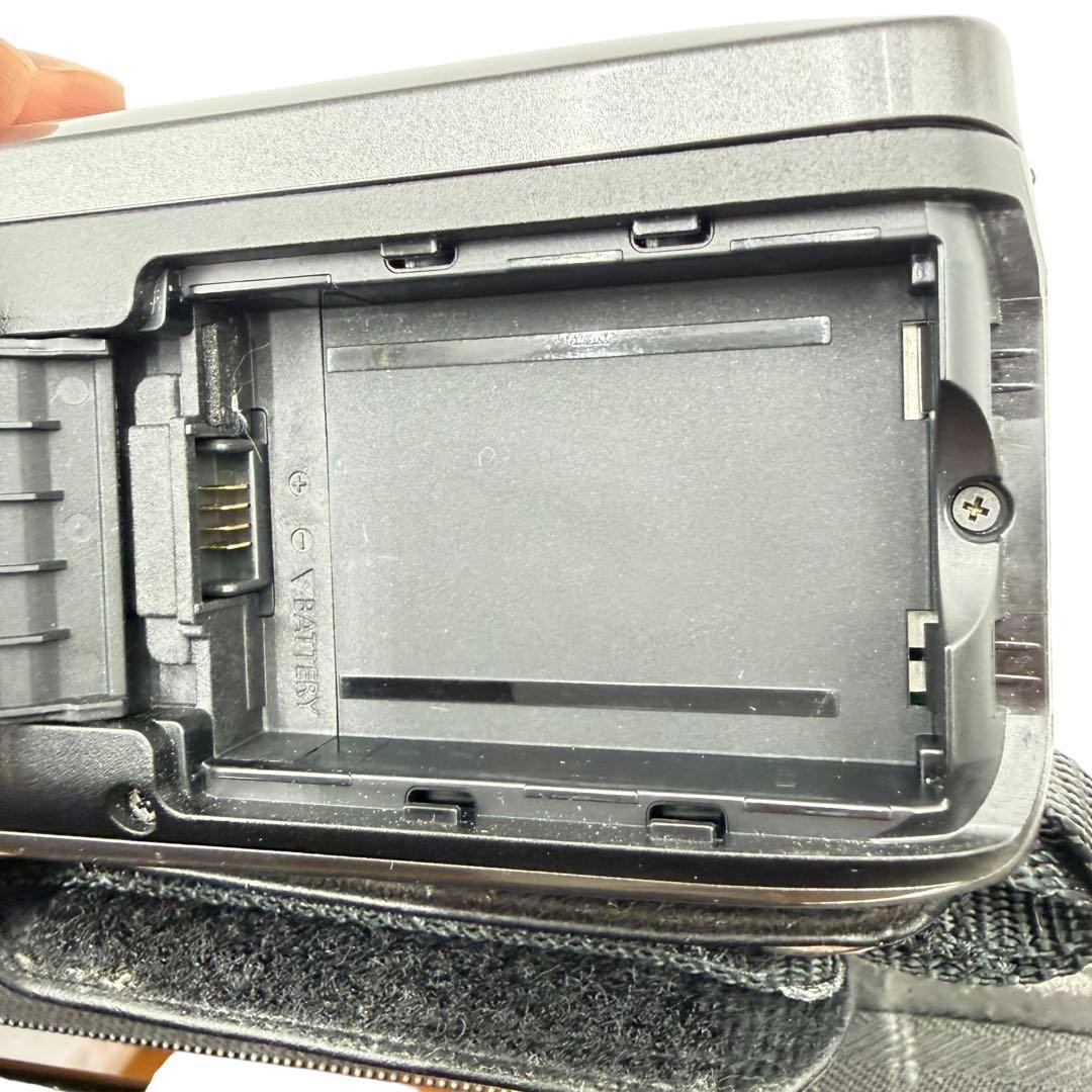 （極美品）Canon iVIS HF R21 ハンディカメラ 美品 付属品多数